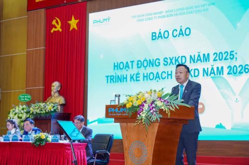 Ông Phan Công Thành - Tổng Giám đốc TCT phát biểu ý kiến
