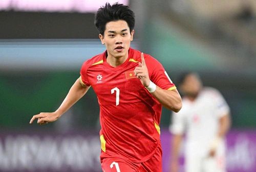 Đình Bắc liệu có đủ khả năng thi đấu ở J-League 1?