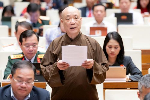 Đại biểu Hòa thượng Thích Bảo Nghiêm (Đoàn Hà Nội). Ảnh: media.quochoi.vn