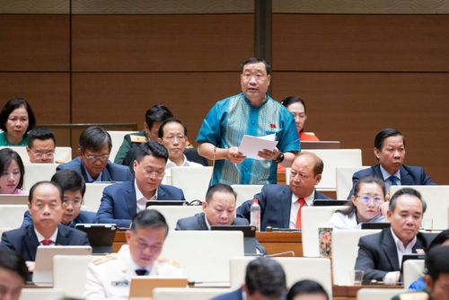 Đại biểu Thạch Phước (Đoàn Vĩnh Long). Ảnh: media.quochoi.vn