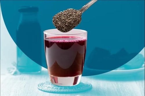 Kết hợp nước ép củ dền với hạt chia giúp giảm cholesterol