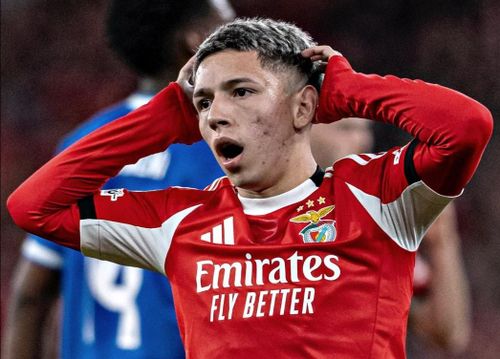 Prestianni bị UEFA trừng phạt.