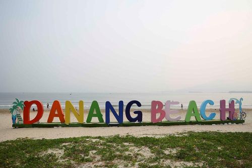 Hãy cùng nhau hành động ngay từ hôm nay vì một Đà Nẵng xanh - sạch - đẹp, để biển luôn an toàn, hấp dẫn và thân thiện trong lòng du khách