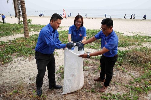 Sự kiện không chỉ góp phần nâng cao nhận thức cộng đồng mà còn thúc đẩy các hành động thiết thực nhằm bảo vệ hệ sinh thái biển