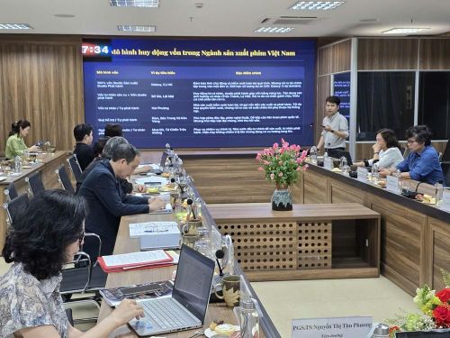 Nhà nghiên cứu Nguyễn Anh Tuấn (VICAST) cho rằng cấu trúc vốn đầu tư cho phim tại Việt Nam hiện còn khép kín và thiếu đa dạng