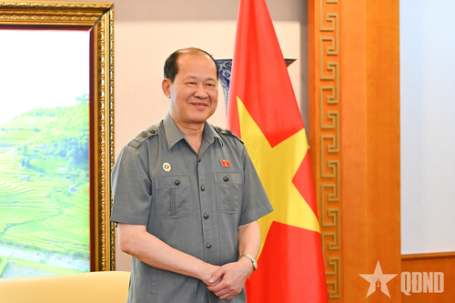 Thượng tướng Bế Xuân Trường phát biểu.