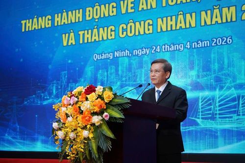 Đồng chí Lê Minh Trí, Ủy viên Bộ Chính trị, Bí thư Trung ương Đảng, Trưởng Ban Nội chính Trung ương, phát biểu tại lễ phát động. Ảnh: NGUYỄN HUỆ