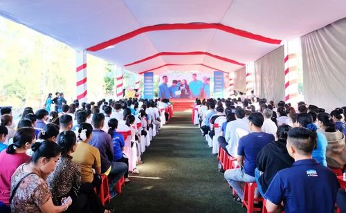 Quang cảnh buổi lễ.
