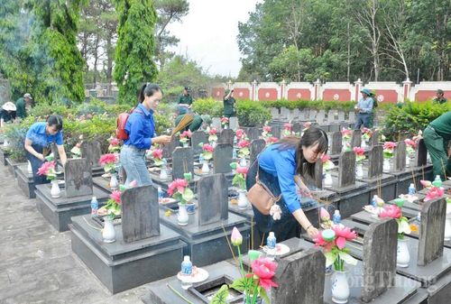 Nơi đây hiện quy tập gần 1.000 liệt sĩ, những người con ưu tú đã anh dũng hy sinh vì độc lập, tự do của Tổ quốc và làm tròn nghĩa vụ quốc tế cao cả.