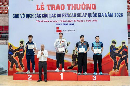 Vận động viên Lê Văn Toàn xuất sắc giành huy chương Vàng hạng 95 - 110kg tại Giải vô địch các câu lạc bộ Pencak Silat quốc gia 2026. Ảnh: NVCC