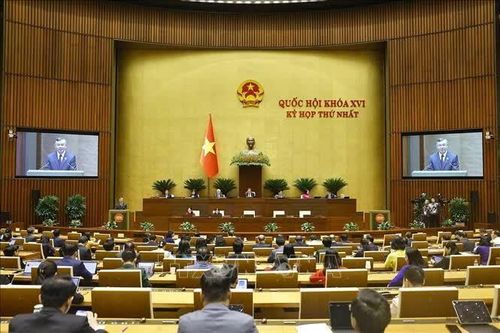 Bộ trưởng Bộ Tài chính Ngô Văn Tuấn, thừa ủy quyền của Thủ tướng Chính phủ trình bày Báo cáo giải trình, tiếp thu, chỉnh lý dự thảo Nghị quyết về phê chuẩn quyết toán ngân sách nhà nước năm 2024 phát biểu. Ảnh: Doãn Tấn - TTXVN