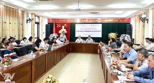 Các đại biểu dự Hội thảo.
