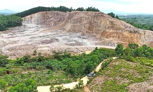 Nguồn cung khan hiếm là nguyên nhân làm giá vật liệu không ổn định.