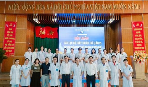 Câu lạc bộ thầy thuốc trẻ Bệnh viện Việt - Hàn Đà Nẵng tổ chức thành công hội thảo lần thứ 2 với chủ đề: Cập nhật chẩn đoán và điều trị bệnh lý tuyến giáp.