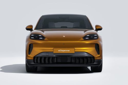  Mặc dù có ngoại hình khá tương đồng với biến thể SUV, cột A lẫn kính chắn gió của Porsche Cayenne Coupe Electric đều được thiết kế lại để tối ưu khả năng khí động học. 