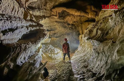 Một lỗi đi trong hang Nước Lặn