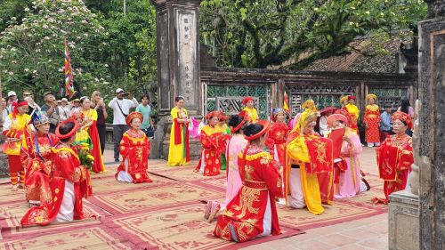 Phần lễ của Lễ hội Hoa Lư mang đậm sắc màu văn hóa thu hút rất đông du khách