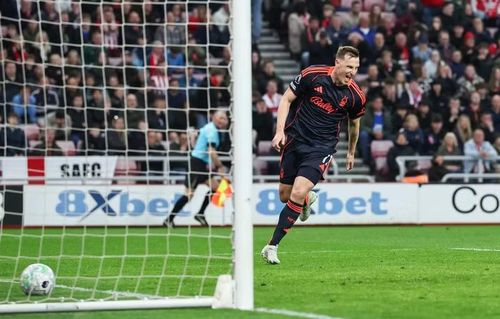 Theo tính toán, chỉ cần giành thêm được 1 điểm nữa trong 4 trận còn lại, Nottingham Forest sẽ trụ hạng thành công.