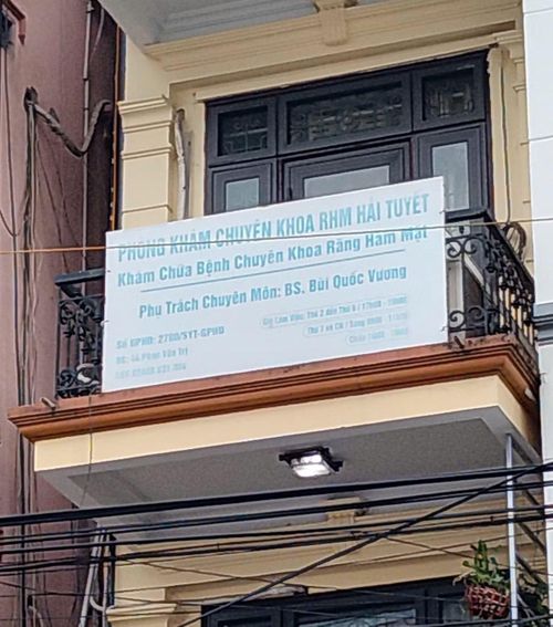Một phòng răng do BS Bùi Quốc Vương phụ trách chuyên môn.