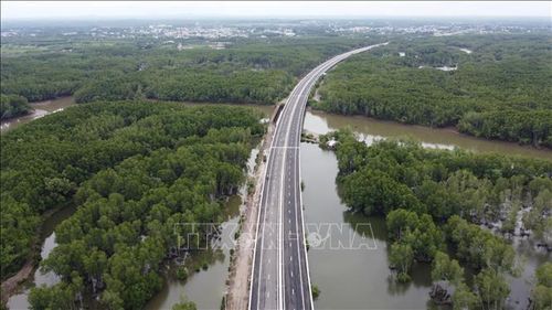 Cao tốc Bến Lức - Long Thành đoạn qua địa bàn tỉnh Đồng Nai. Ảnh: Sỹ Tuyên/TTXVN