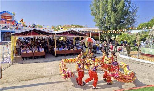 Quang cảnh buổi lễ.