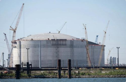 Công trình xây dựng nhà máy khí đốt tự nhiên hóa lỏng (LNG) ở bang Louisiana, Mỹ. Nguồn: AFP/TTXVN