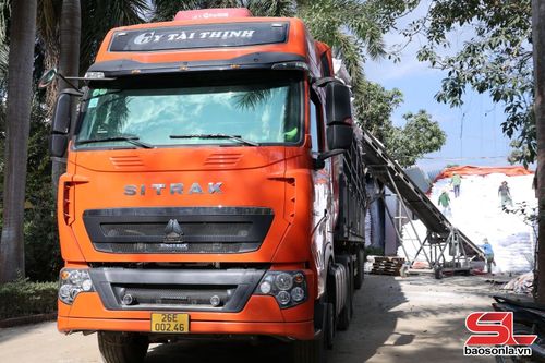 Xuất khẩu sản phẩm tinh bột sắn của Chi nhánh Công ty CP Tinh bột sắn Phú Yên - Nhà máy tinh bột sắn Sơn La.