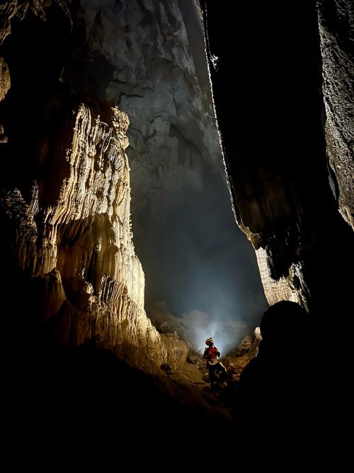 Trong đó, hang Thiên Cung dài 4.206m (trong VQG Phong Nha - Kẻ Bàng) - là hang có chiều dài lớn nhất trong đợt khảo sát, có ý nghĩa đặc biệt về mặt khoa học và tiềm năng khai thác du lịch.