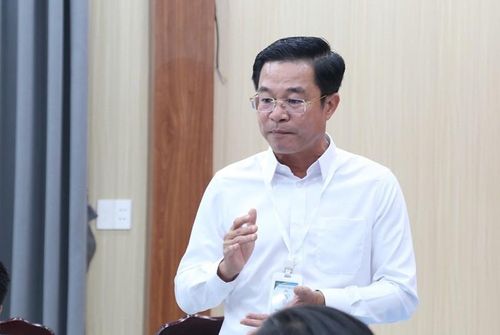 Ông Võ Nguyên Chương - Giám đốc Trung tâm Phát triển quỹ đất TP Đà Nẵng phát biểu tại buổi làm việc.