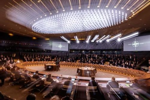 Các Bộ trưởng quốc phòng NATO nhóm họp tại Brussels, Bỉ vào tháng 2. Ảnh: EPA