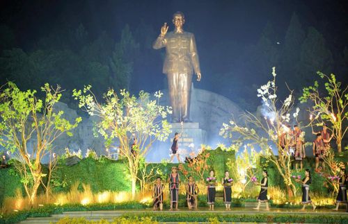 Những tiết mục múa mang đậm bản sắc đồng bào miền núi tỉnh Gia Lai. Ảnh: Đình Sang.
