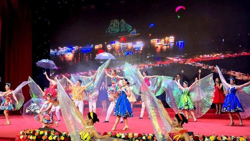 Chương trình khai mạc Đợt phim “Kỷ niệm các ngày lễ lớn và Tuần phim Quảng Ninh chào hè năm 2026”