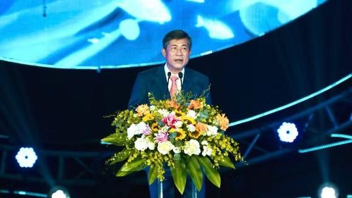 Ông Thái Văn Thành, Phó Chủ tịch Ủy ban nhân dân tỉnh Nghệ An phát biểu khai mạc lễ.