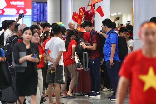 Còn tại chung kết, U17 Việt Nam một lần nữa thắng đậm U17 Malaysia, 3-0.