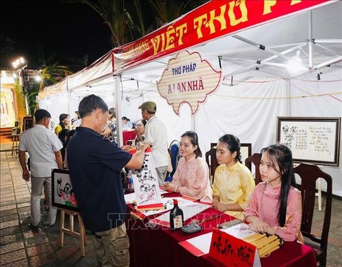 Chương trình tạo không gian giao lưu văn hóa cộng đồng, góp phần quảng bá hình ảnh di tích cầu Ngói Thanh Toàn và giới thiệu nét đẹp văn hóa của phường Thanh Thủy.