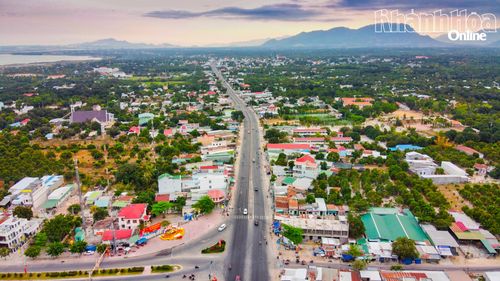 Một góc xã Cam Lâm.