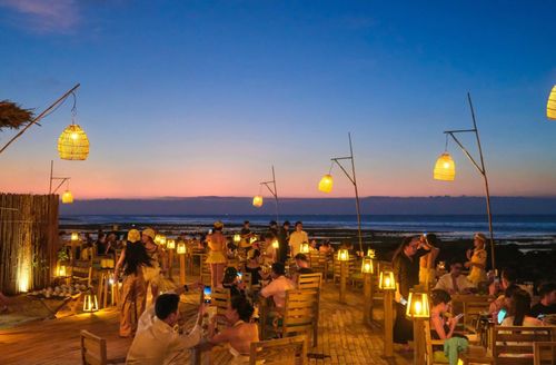 Bảo đảm môi trường du lịch thân thiện, lành mạnh và văn minh, thực hiện ứng xử văn hóa với du khách là yêu cầu đặt ra đối với các cơ quan, đơn vị tại Đặc khu Phú Quý