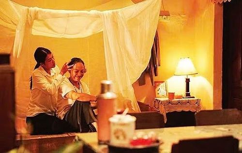 Cảnh trong phim “Hẹn em ngày nhật thực” của đạo diễn Lê Thiện Viễn.