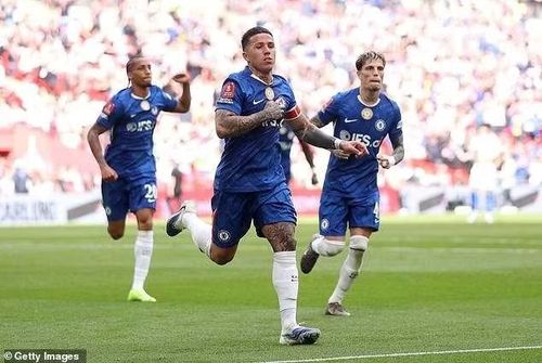Chelsea không cần một màn trình diễn bùng nổ để vượt qua Leeds tại Wembley. Đội bóng thành London chỉ cần sự lạnh lùng, kinh nghiệm và khoảnh khắc đúng lúc của Fernandez để định đoạt trận bán kết.