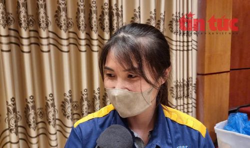 Chị Chuyên chia sẻ về công hoạt động chăm sóc sức khỏe của doanh nghiệp.