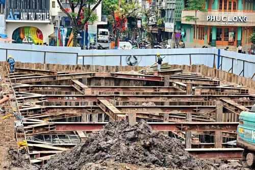 Công trình xây dựng bể điều tiết ngầm khu vực Đường Thành - Bát Đàn - Nhà Hỏa. Ảnh: Quang Thái