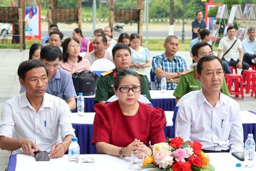 Đại biểu tham dự