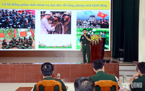  Ngay sau nội dung khai mạc, các thí sinh bước vào phần thi theo kế hoạch.
