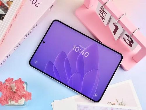 Tuy nhiên, điểm trừ lớn là thiết bị không hỗ trợ SIM hay eSIM, buộc người dùng phải phụ thuộc Wi-Fi hoặc chia sẻ mạng, khiến sản phẩm dù mạnh mẽ vẫn còn hạn chế trong tính di động thực tế.