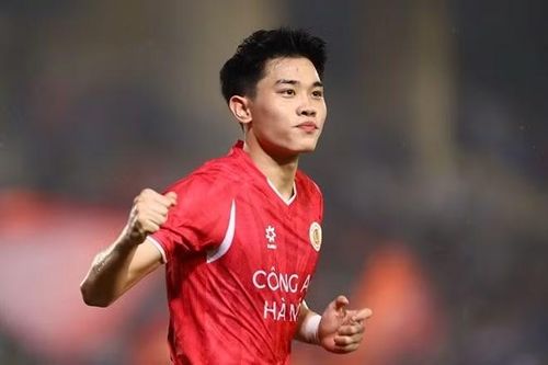 Phải mất tới 5 mùa giải, người hâm mộ mới được chứng kiến một cầu thủ nội “chính gốc” ghi 3 bàn trong một trận đấu, kể từ cú hat-trick của Tiến Linh hồi tháng 4/2021. Ảnh: Internet.