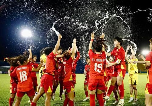 Tuy nhiên, để giành vé dự U17 World Cup nữ 2026, U17 nữ Việt Nam cũng phải tiến vào bán kết U17 nữ châu Á, tức là khó hơn đôi chút so với đội tuyển nam. Ảnh: VFF.