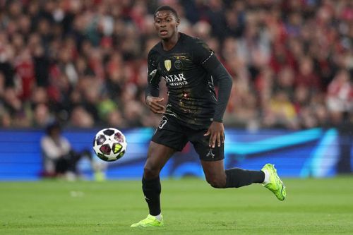 Mendes là hậu vệ trái số 1 hiện tại.