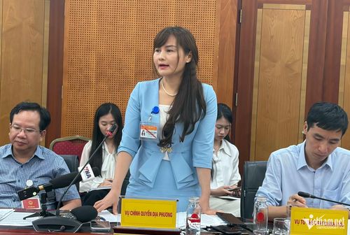 Bà Nguyễn Thị Tú Thanh - Phó vụ trưởng Vụ Chính quyền địa phương, Bộ Nội vụ
