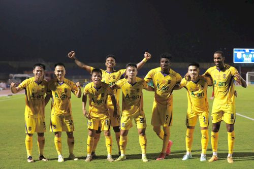 Sông Lam Nghệ An là biểu tượng của bản sắc và niềm tự hào địa phương. Ảnh tư liệu