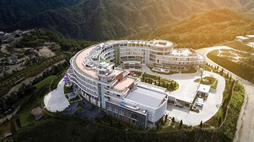 Du khách lựa chọn các điểm du lịch cao cấp để có thể tận hưởng kỳ nghỉ lễ linh hoạt.